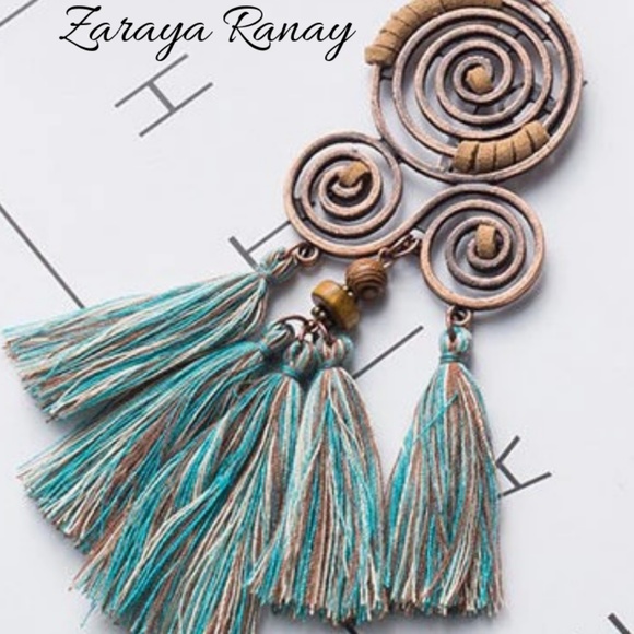 Jewelry - 🥀Bohemian Spiral Tassel Necklace